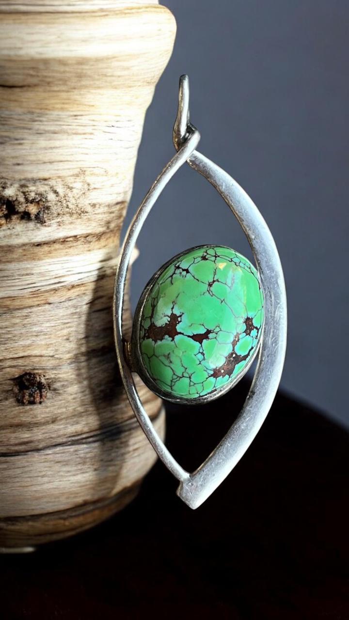Timeless Eye” – Egyptian Turquoise Pendant with Silver Chain
